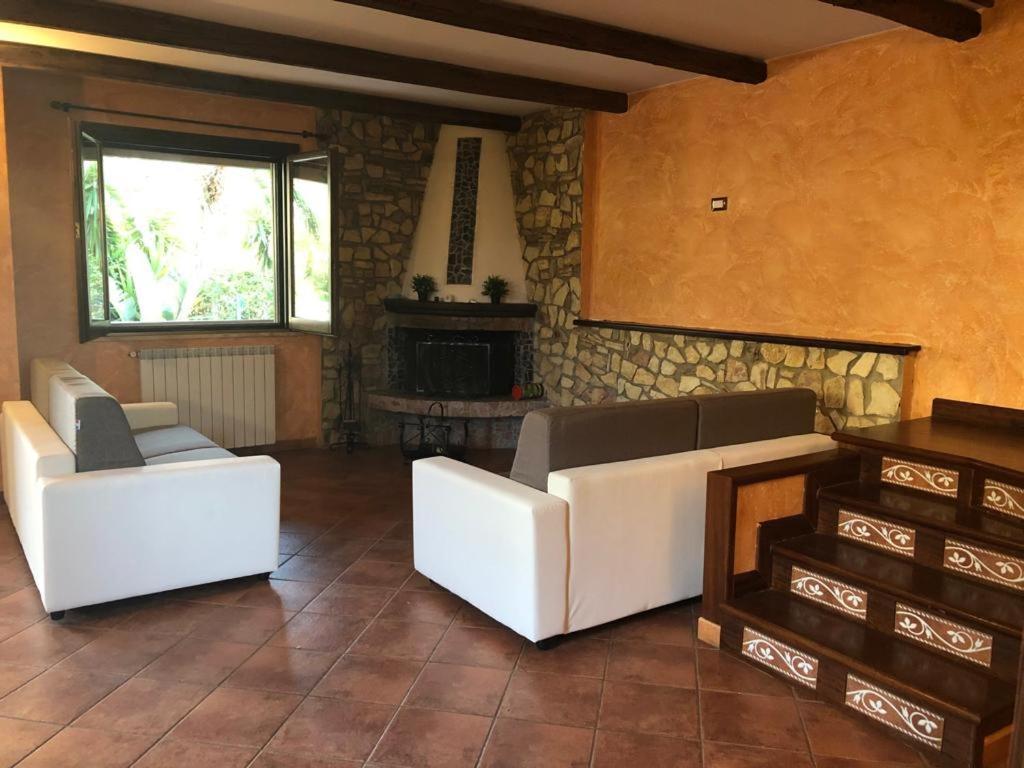 Villa Jari Carini Extérieur photo